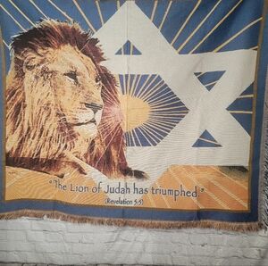 Lion of Judah Tapestry Blanket 5 X 7